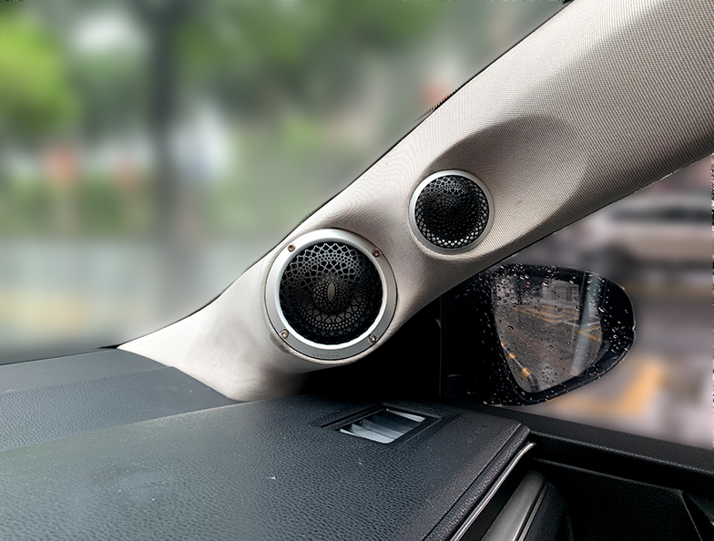 丰田雷凌改装歌剧世家音响 主动三分频畅听...