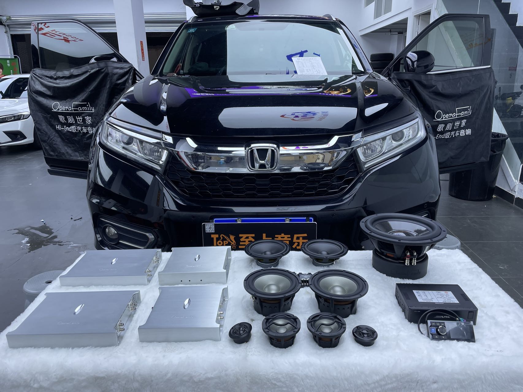 本田冠道音响升级，畅享音乐新境界！