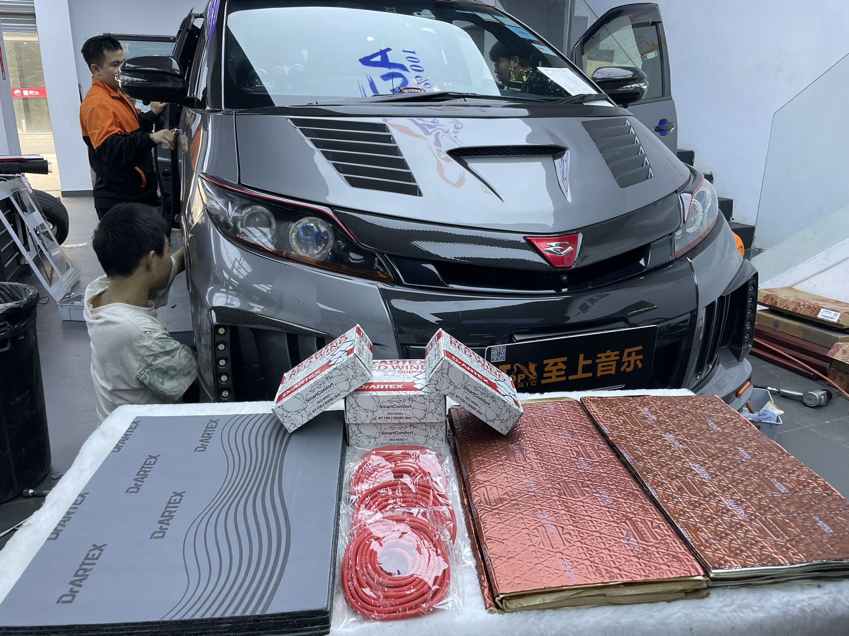 丰田大霸王四门四轮隔音，降低车内噪音