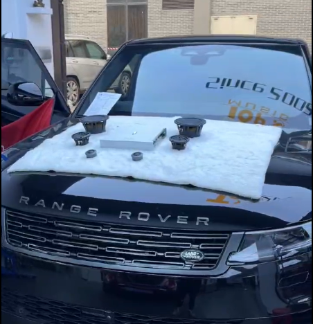 25款路虎揽胜运动版音响升级，解锁驾驶途...