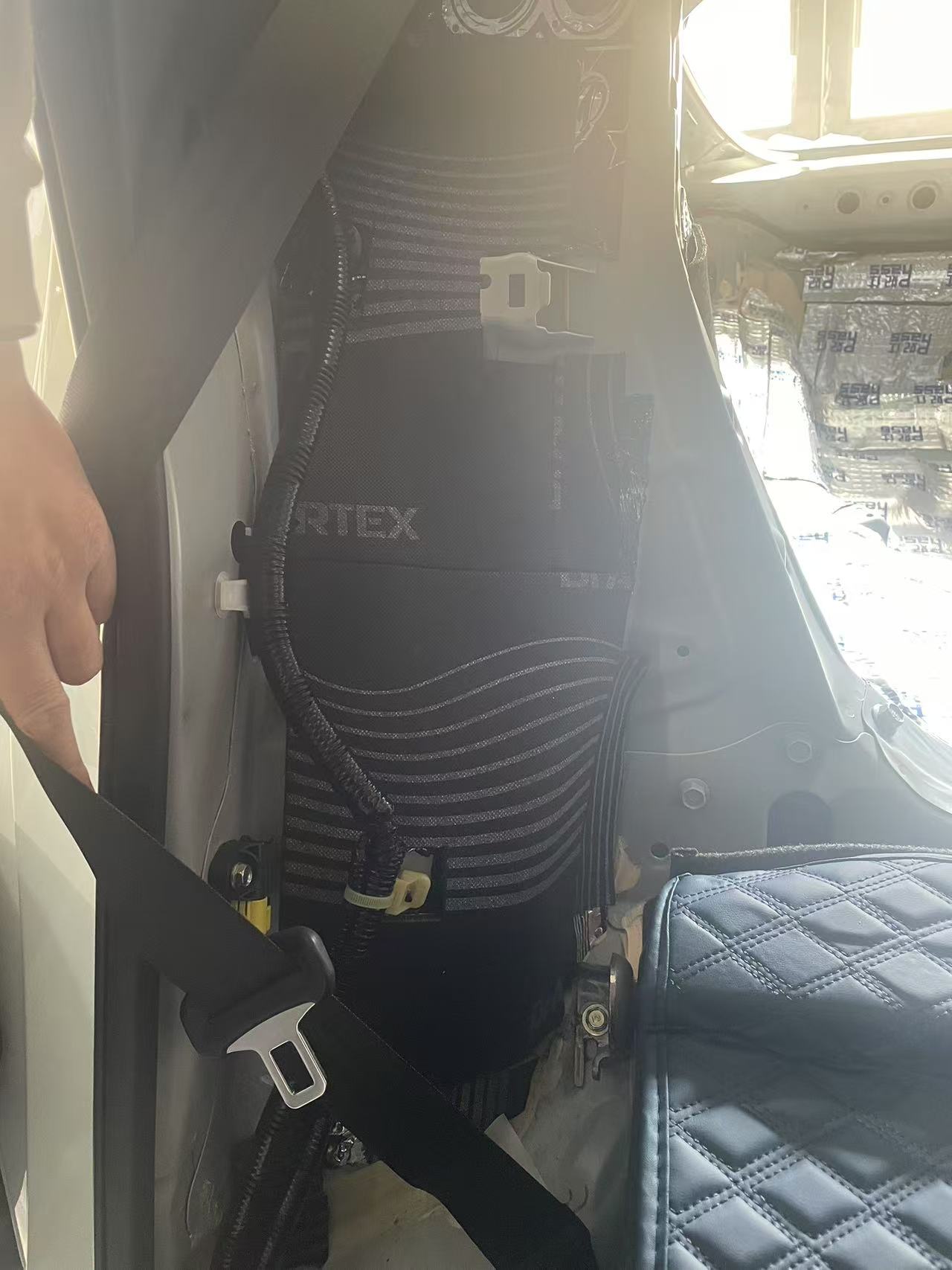 内轮毂 阿德萨VBB07隔音棉.jpg