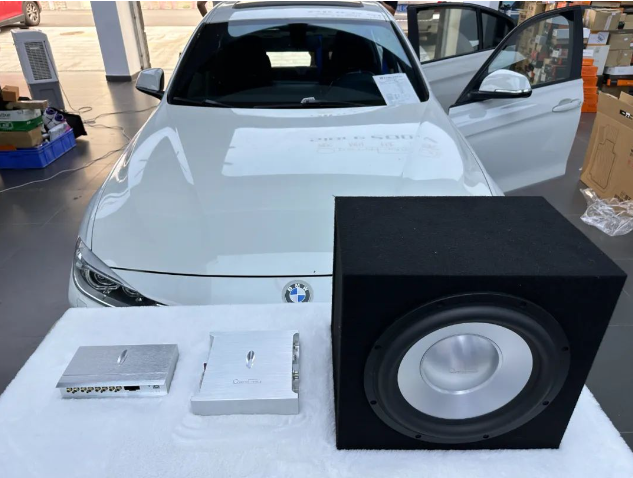 1742179226930390.png 宝马320Li (2).png