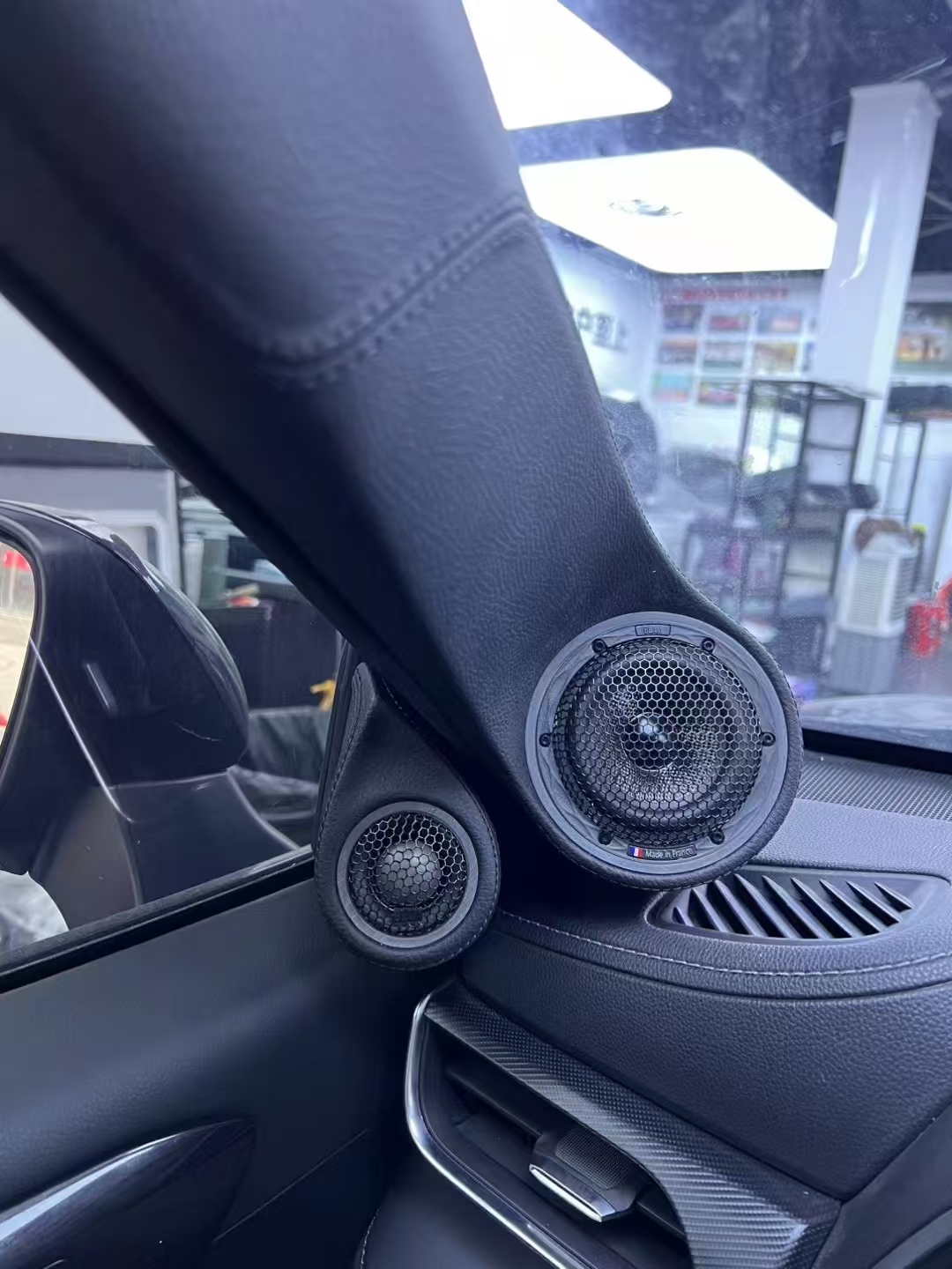 1743213987665205.jpg 前 声 场:法国BLAM三分频喇叭.jpg