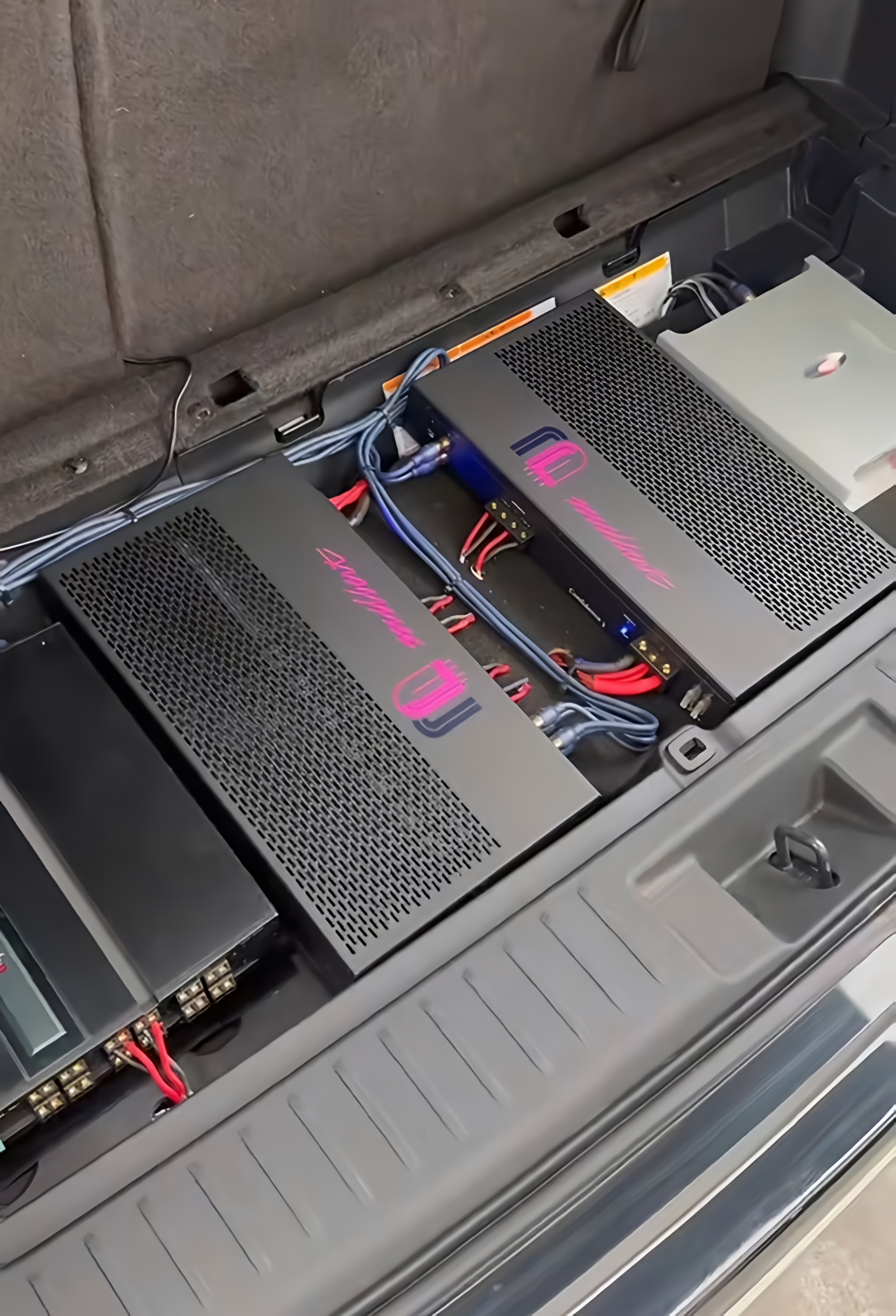 1743214077880370.jpg 迈博特信心2四路功放+迈博特信心3二路功放+歌剧世家VA63低音功放.jpg